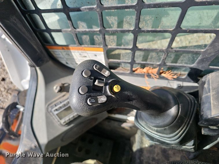 image for item EJ5731 2018 Bobcat  T595 tracked skid steer loader