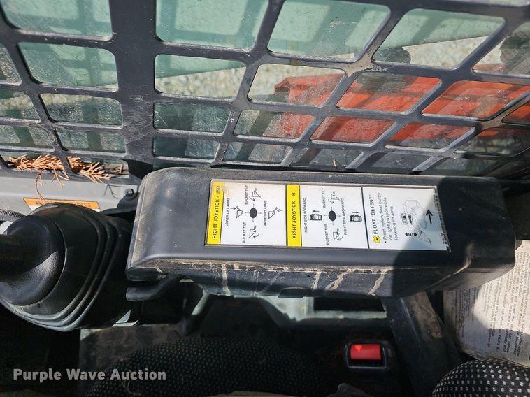 image for item EJ5731 2018 Bobcat  T595 tracked skid steer loader