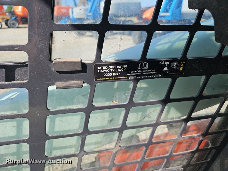 image for item EJ5731 2018 Bobcat  T595 tracked skid steer loader