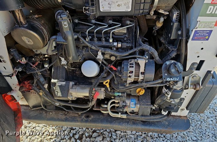 image for item EJ5731 2018 Bobcat  T595 tracked skid steer loader