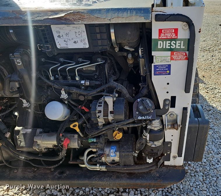 image for item EJ5731 2018 Bobcat  T595 tracked skid steer loader