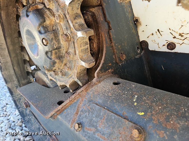 image for item EJ5731 2018 Bobcat  T595 tracked skid steer loader