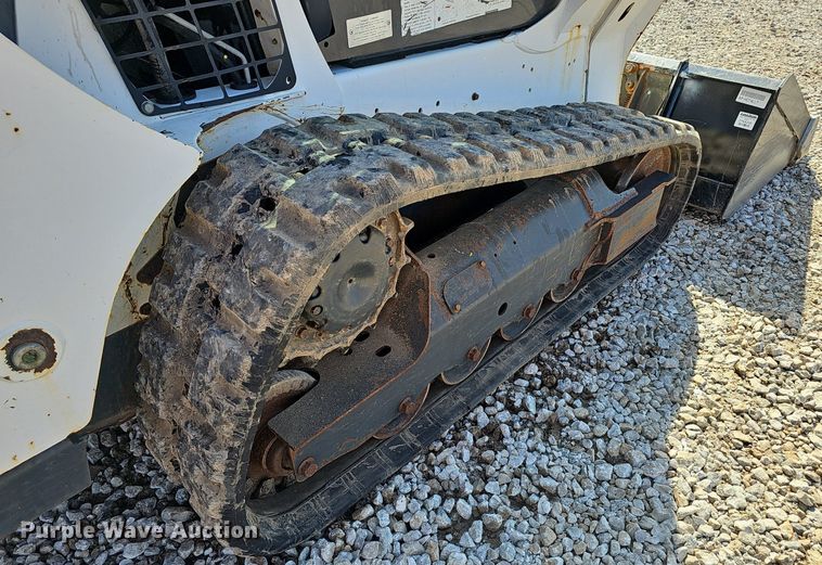 image for item EJ5731 2018 Bobcat  T595 tracked skid steer loader