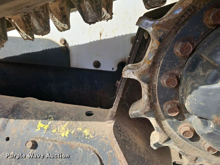 image for item EJ5731 2018 Bobcat  T595 tracked skid steer loader