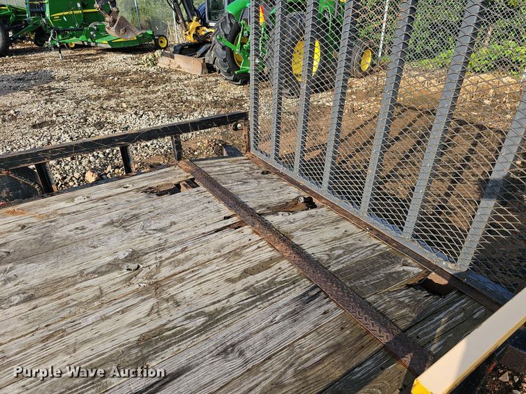 image for item EJ5732 2016 Lamar utility trailer