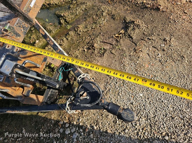 image for item EJ5732 2016 Lamar utility trailer