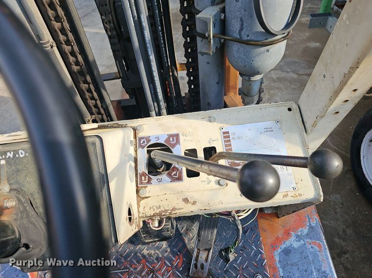 image for item EJ5733 Nissan  CHF03-A33V forklift