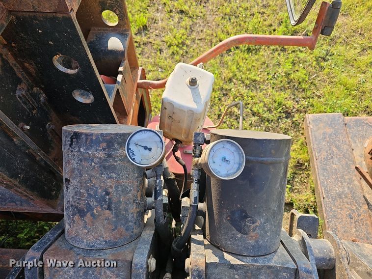 image for item EJ5738 1998 Ditch Witch JT7020 directional boring unit