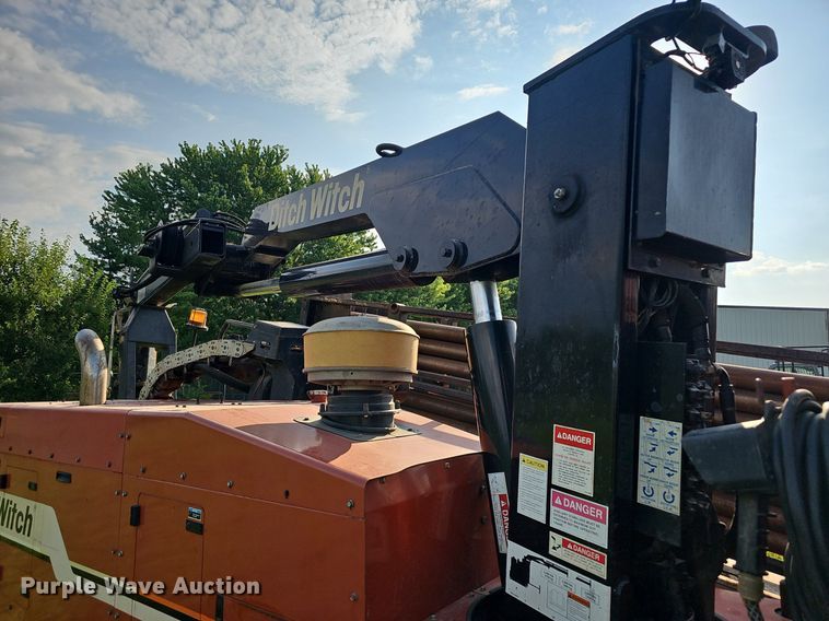 image for item EJ5738 1998 Ditch Witch JT7020 directional boring unit