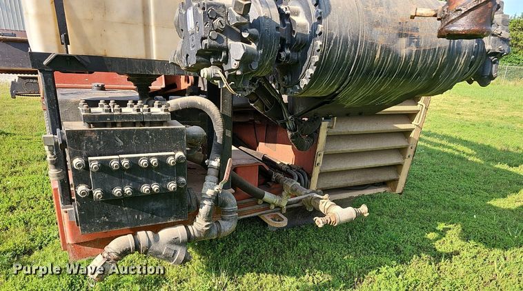 image for item EJ5738 1998 Ditch Witch JT7020 directional boring unit