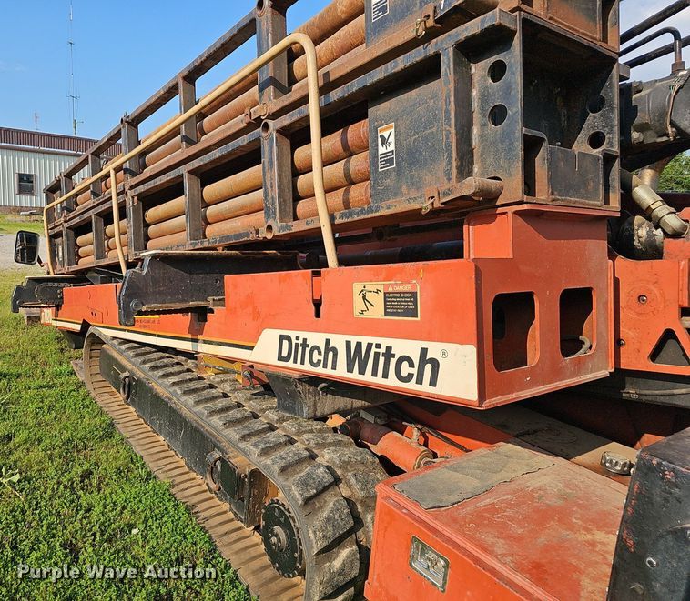 image for item EJ5738 1998 Ditch Witch JT7020 directional boring unit
