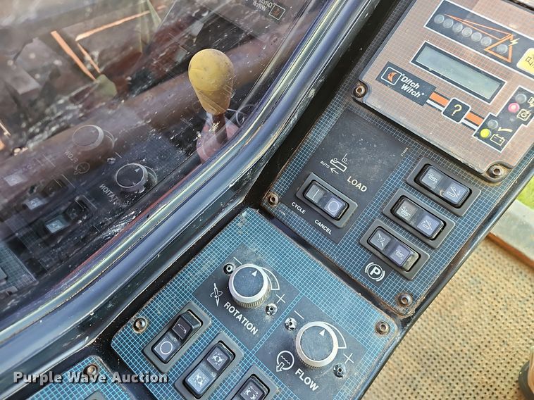 image for item EJ5738 1998 Ditch Witch JT7020 directional boring unit