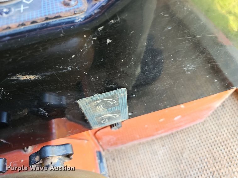 image for item EJ5738 1998 Ditch Witch JT7020 directional boring unit