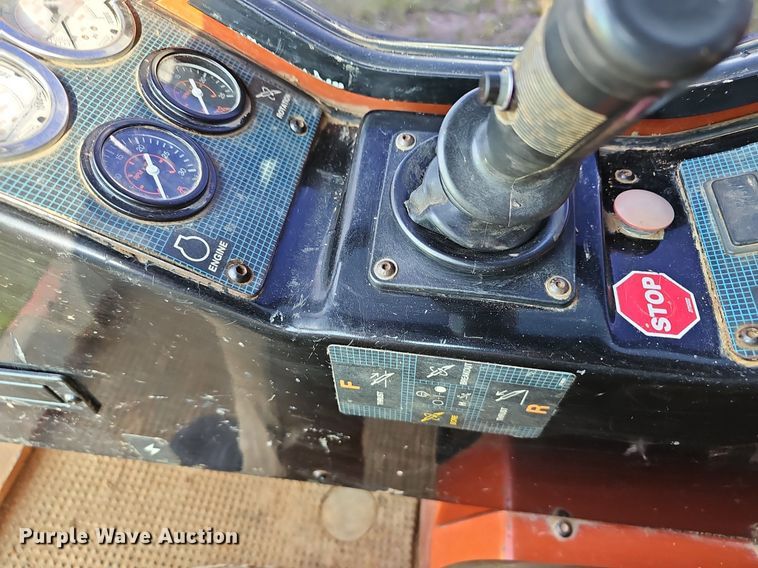 image for item EJ5738 1998 Ditch Witch JT7020 directional boring unit