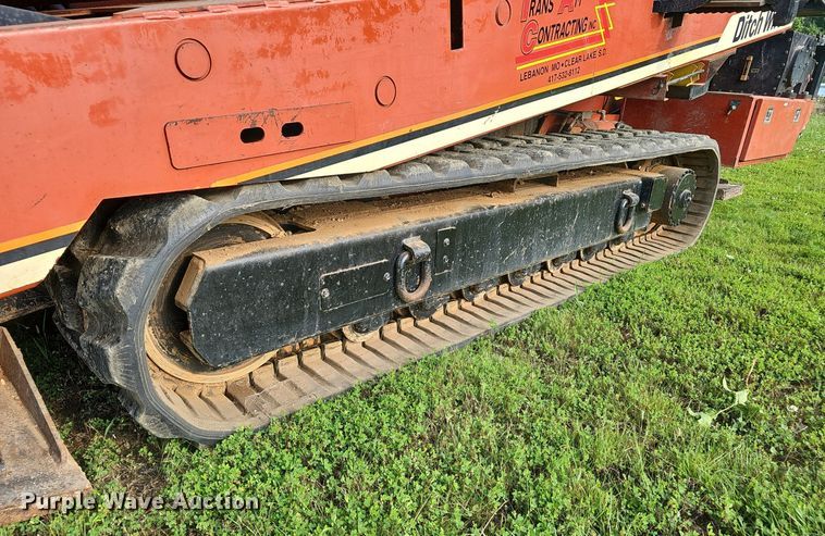 image for item EJ5738 1998 Ditch Witch JT7020 directional boring unit