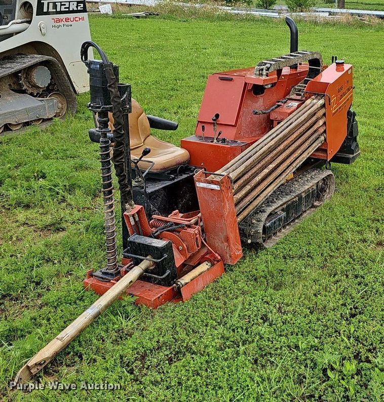 image for item EJ5741 1999 Ditch Witch  JT520 directional boring unit