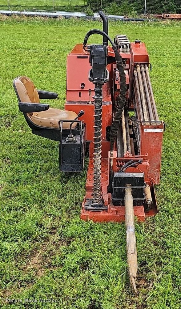 image for item EJ5741 1999 Ditch Witch  JT520 directional boring unit