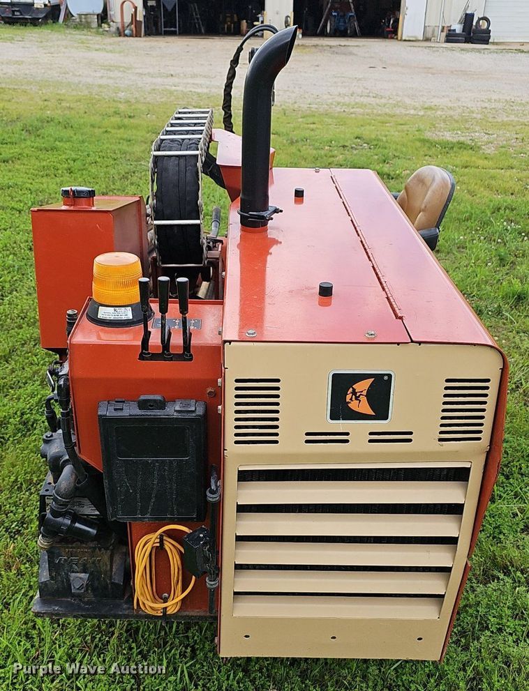 image for item EJ5741 1999 Ditch Witch  JT520 directional boring unit