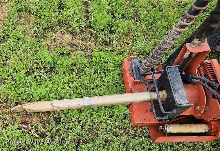 image for item EJ5741 1999 Ditch Witch  JT520 directional boring unit