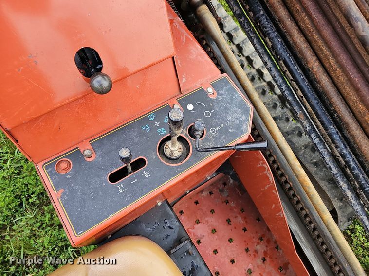 image for item EJ5741 1999 Ditch Witch  JT520 directional boring unit