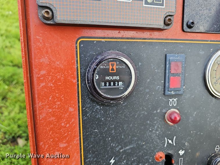 image for item EJ5741 1999 Ditch Witch  JT520 directional boring unit