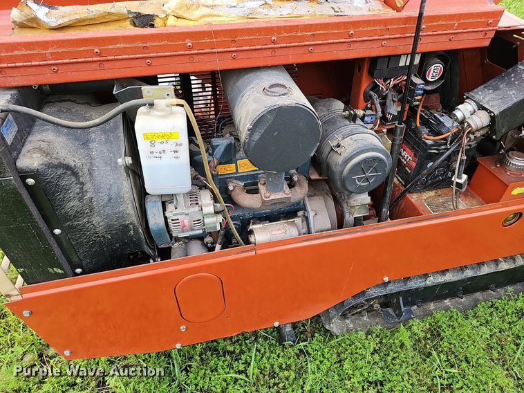 image for item EJ5741 1999 Ditch Witch  JT520 directional boring unit