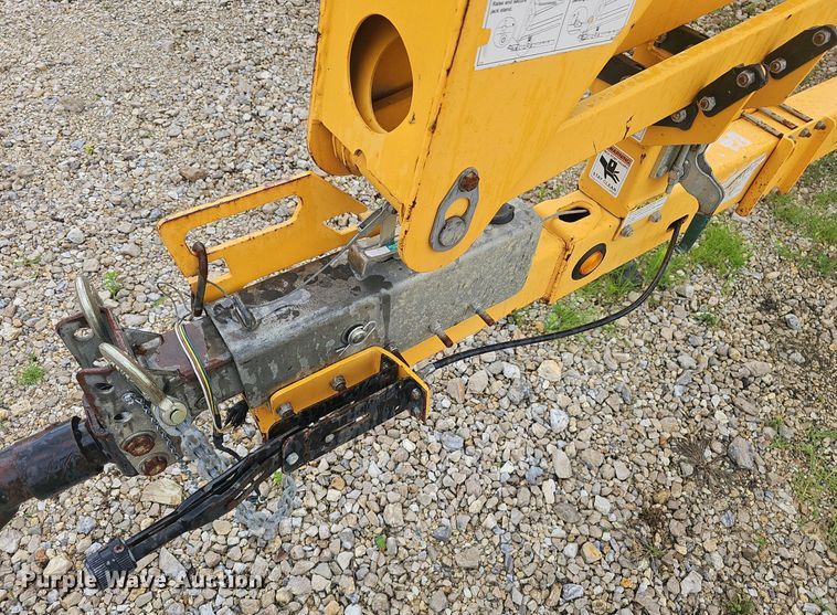 image for item EJ5742 2015 Haulotte 5533A boom lift