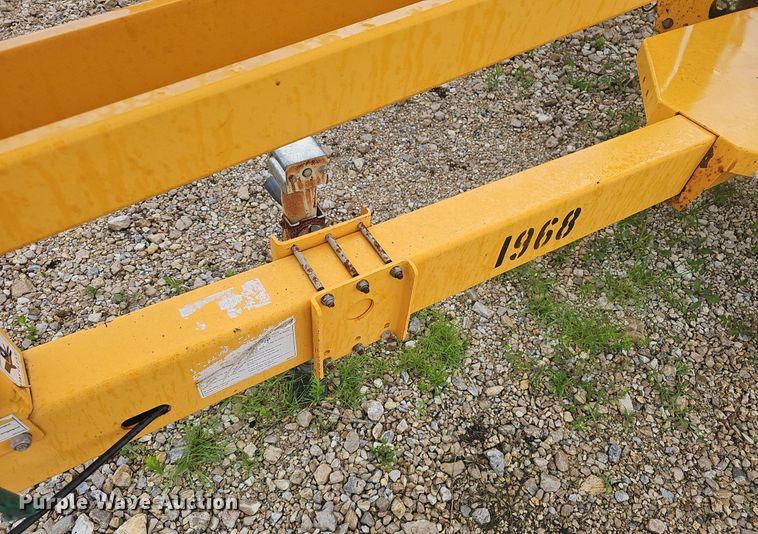 image for item EJ5742 2015 Haulotte 5533A boom lift