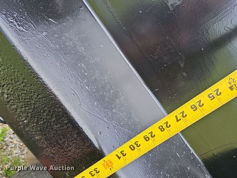 image for item EJ5748 1985 GMC Brigader  dump truck