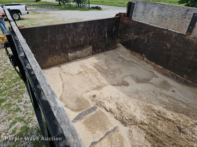 image for item EJ5748 1985 GMC Brigader  dump truck