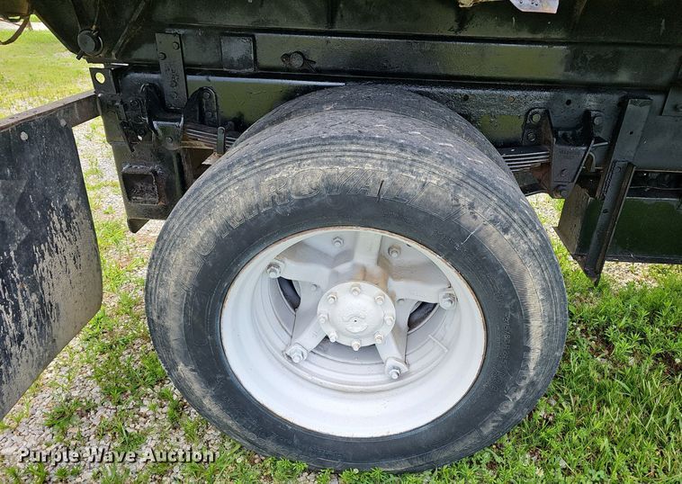 image for item EJ5748 1985 GMC Brigader  dump truck