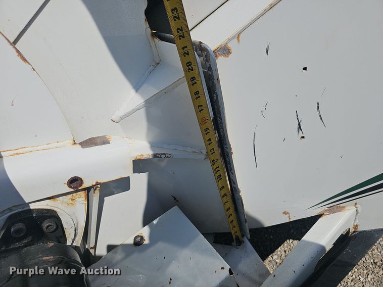 image for item EJ5753 2014 Vermeer BC1000XL  wood chipper