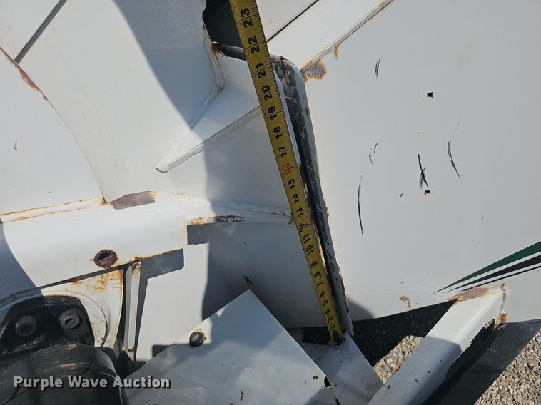 image for item EJ5753 2014 Vermeer BC1000XL  wood chipper