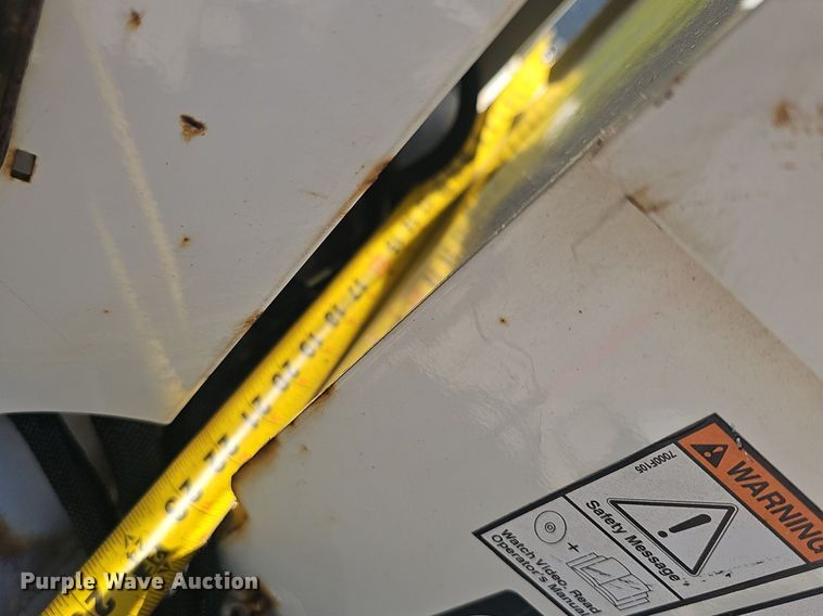 image for item EJ5753 2014 Vermeer BC1000XL  wood chipper