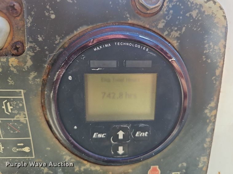 image for item EJ5753 2014 Vermeer BC1000XL  wood chipper