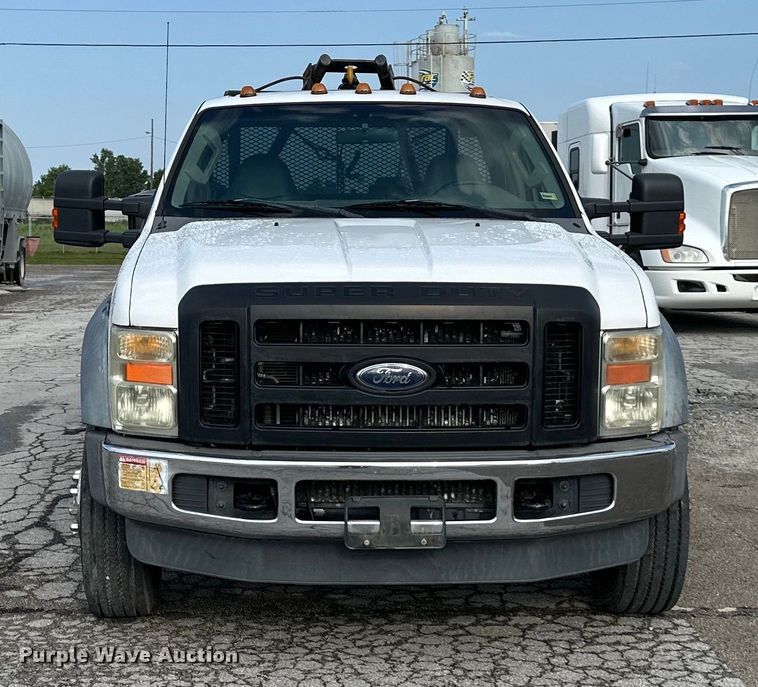 image for item EJ6364 2008 Ford F550 Super Duty XL winch truck