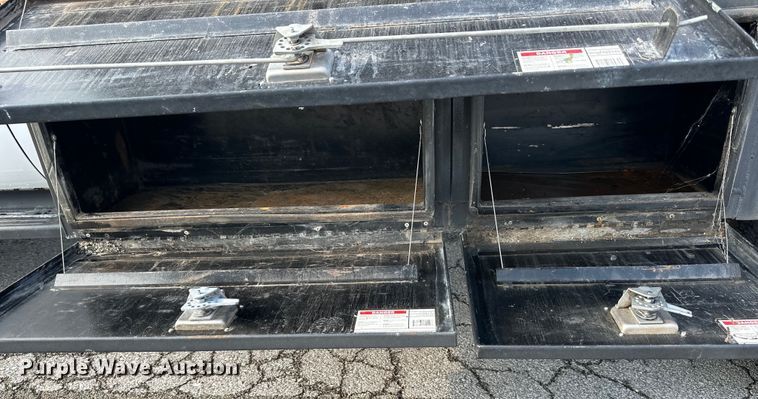 image for item EJ6364 2008 Ford F550 Super Duty XL winch truck