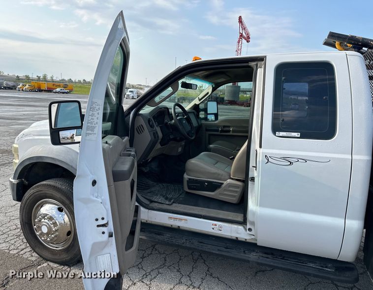 image for item EJ6364 2008 Ford F550 Super Duty XL winch truck