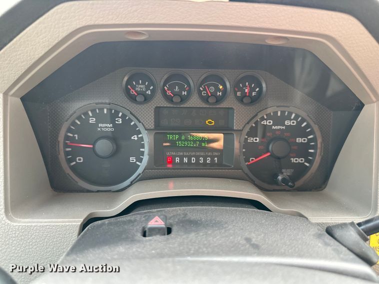 image for item EJ6364 2008 Ford F550 Super Duty XL winch truck