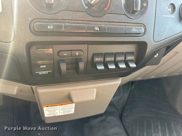 image for item EJ6364 2008 Ford F550 Super Duty XL winch truck