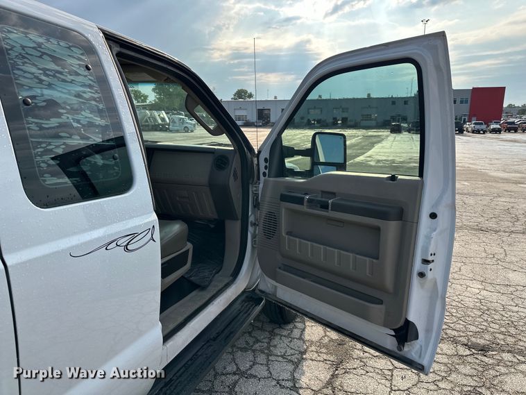 image for item EJ6364 2008 Ford F550 Super Duty XL winch truck