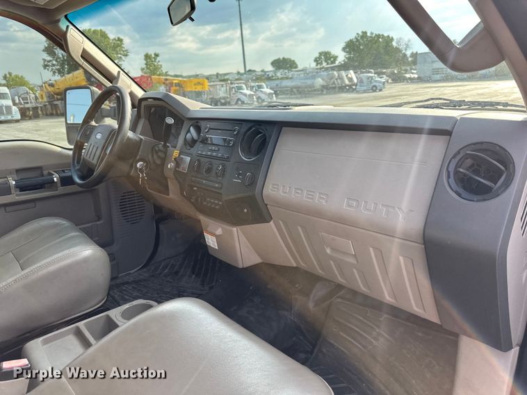 image for item EJ6364 2008 Ford F550 Super Duty XL winch truck