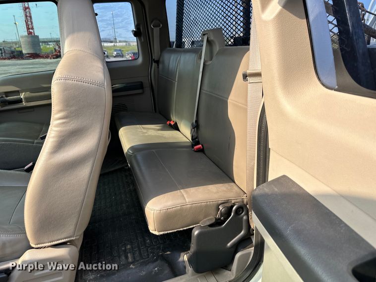 image for item EJ6364 2008 Ford F550 Super Duty XL winch truck