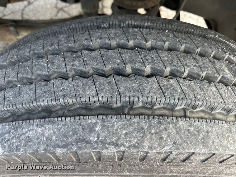 image for item EJ6364 2008 Ford F550 Super Duty XL winch truck