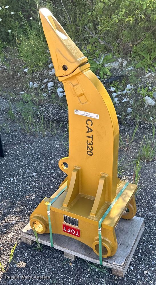 image for item EJ7044 Toft  excavator ripper tooth 