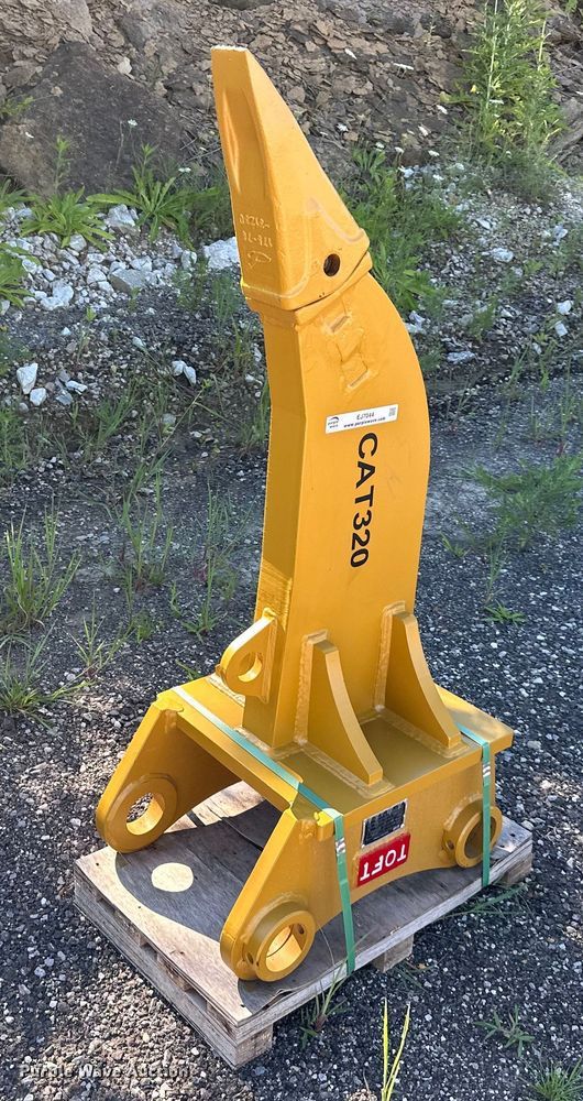 image for item EJ7044 Toft  excavator ripper tooth 