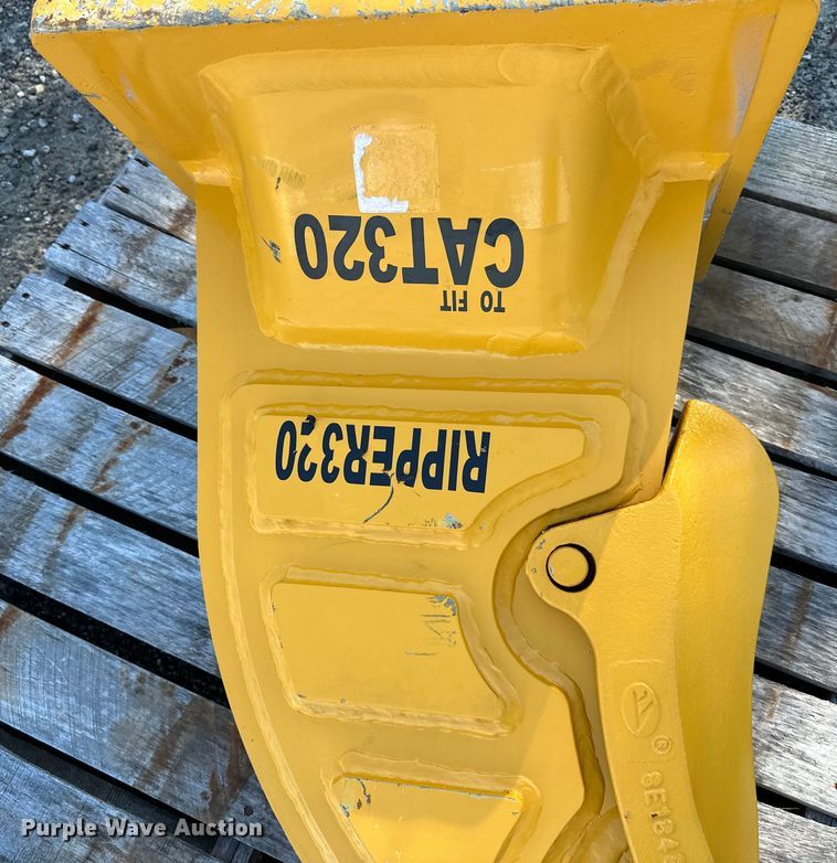 image for item EJ7045 Jisan  excavator ripper tooth 