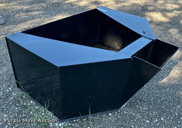 image for item EJ7049 skid steer concrete bucket