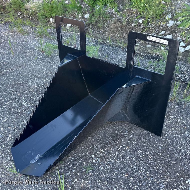 image for item EJ7050 skid steer stump bucket