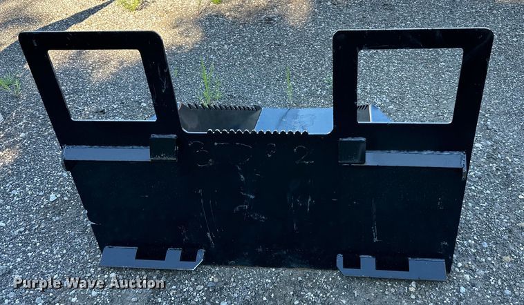 image for item EJ7050 skid steer stump bucket
